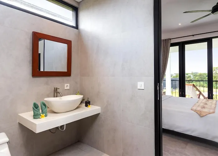 Sakayana 4br Villa *