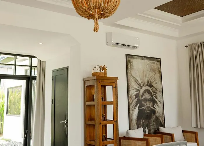Sakayana 4br Villa Canggu (Bali)