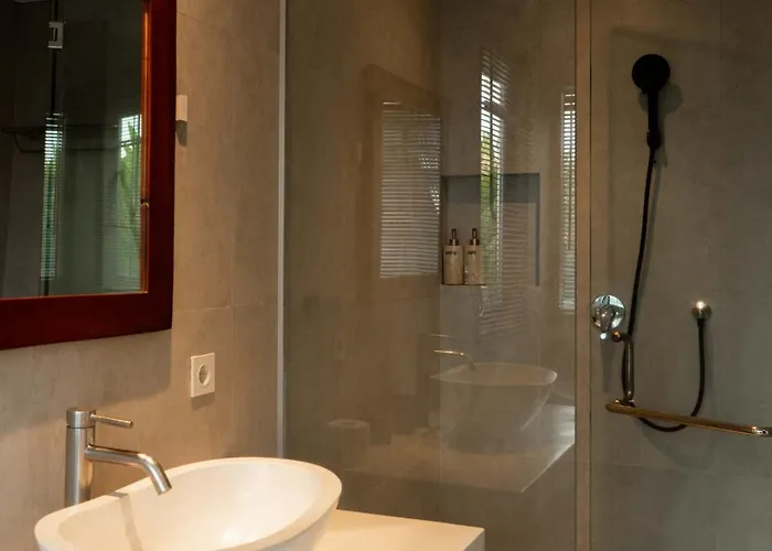 Villa Sakayana 4br Canggu (Bali)